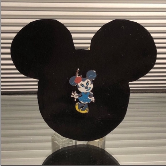 DISNEY PINS: Robot Minnie Mouse - Picture 4 of 4
